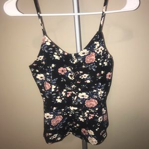 Floral lace up American Eagle tank